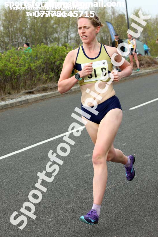 Senior womens 2019 Elswick Harirers Good Friday Road Relay, Newburn, Newcastle. Photo:  David T. Hewitson/Sports for All Pics